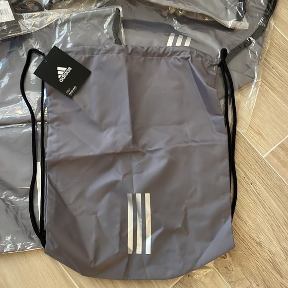 Adidas cinch Bag - set of 6 bundle - Picture 2 of 3